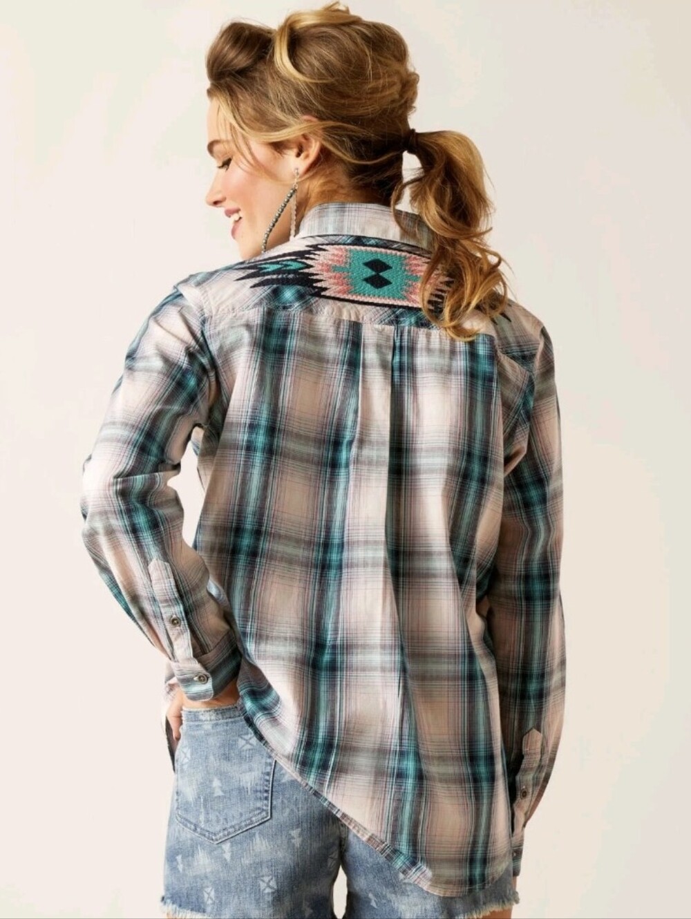 Ariat Billie Jean Country Western Snap Plaid Aztec Yoke Medium Rodeo Cowgirl